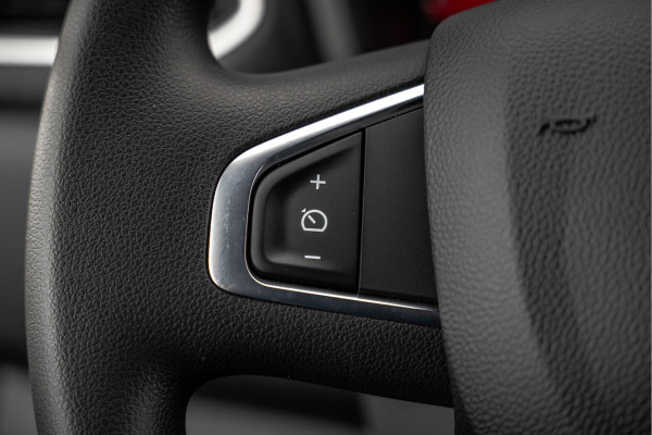 Renault Master Bleu DCI 135PK | L2H2 | Nieuw | Navi | 3-Zits | LED | Cruise | Airco