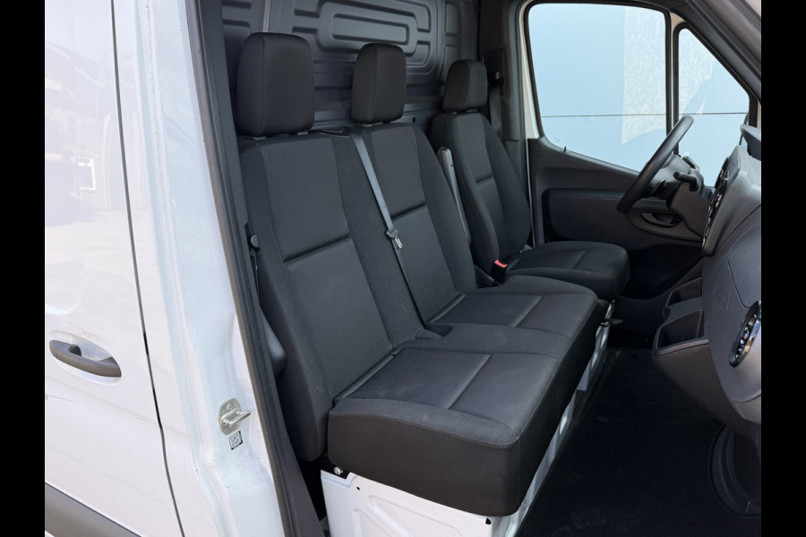 Mercedes-Benz eSprinter 312 55 kWh L2H2 168km WLTP 92,2% (SOH) L2H2 80kw Snelladen Climate Control Laadkabel Stoelverwarming