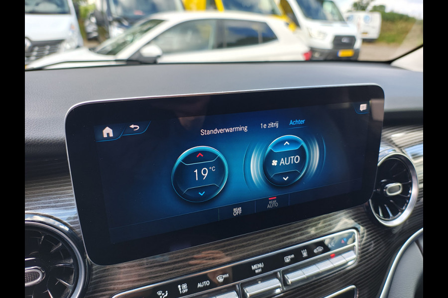 Mercedes-Benz V-Klasse 300d 4-MATIC Extra Lang Dubbele Cabine 5-Persoons 2X Elek.Schuifdeur Trekhaak Apple Carplay Android Auto Navi* Camera Cruise Con Stoelverwarming Lmv 20" Privacy Glas Led Isofix DAB Elek.Achterklep 2.000KG Trekgewicht