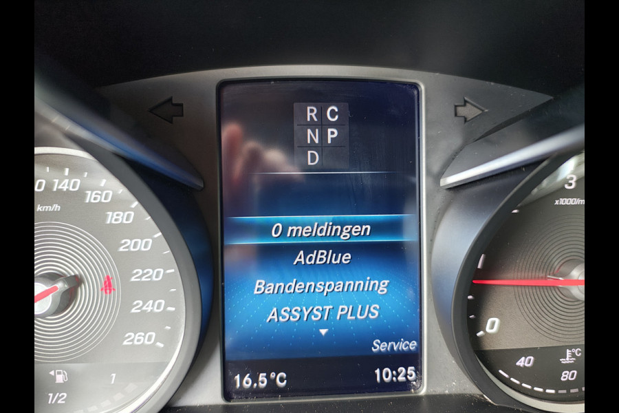 Mercedes-Benz V-Klasse 300d 4-MATIC Extra Lang Dubbele Cabine 5-Persoons 2X Elek.Schuifdeur Trekhaak Apple Carplay Android Auto Navi* Camera Cruise Con Stoelverwarming Lmv 20" Privacy Glas Led Isofix DAB Elek.Achterklep 2.000KG Trekgewicht