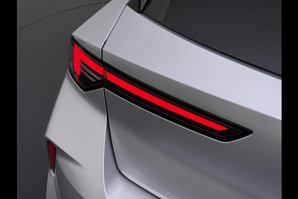 Opel Astra Electric 54 kWh VAN: 26.900,- VOOR: 24.440,- UW WKVOORDEEL: 2.460,- | GS | 3-FASE | SOH 95% | AFNEEMBARE TREKHAAK | NET ONDERHOUD GEHAD / DIRECT LEVERBAAR | STOEL- & STUURVERWARMING | 360° CAMERA | ORIGINEEL NL AUTO |