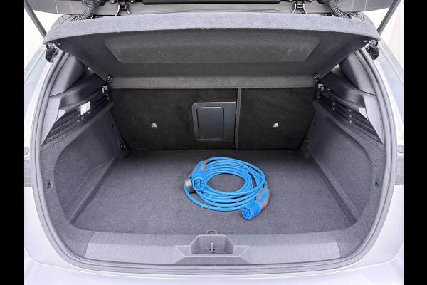 Opel Astra Electric 54 kWh VAN: 26.900,- VOOR: 24.440,- UW WKVOORDEEL: 2.460,- | GS | 3-FASE | SOH 95% | AFNEEMBARE TREKHAAK | NET ONDERHOUD GEHAD / DIRECT LEVERBAAR | STOEL- & STUURVERWARMING | 360° CAMERA | ORIGINEEL NL AUTO |