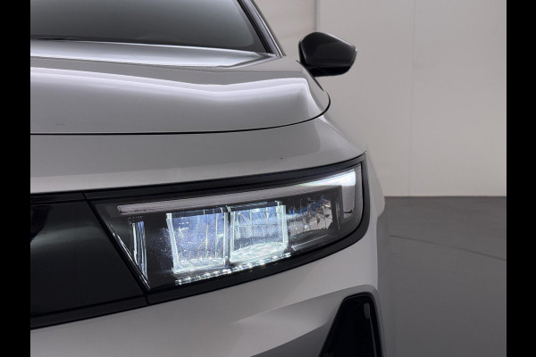 Opel Astra Electric 54 kWh VAN: 26.900,- VOOR: 24.440,- UW WKVOORDEEL: 2.460,- | GS | 3-FASE | SOH 95% | AFNEEMBARE TREKHAAK | NET ONDERHOUD GEHAD / DIRECT LEVERBAAR | STOEL- & STUURVERWARMING | 360° CAMERA | ORIGINEEL NL AUTO |