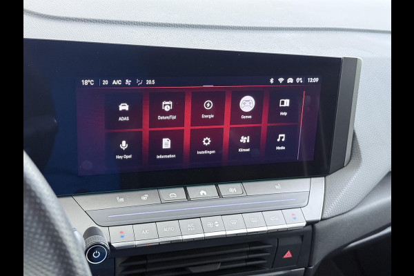 Opel Astra Electric 54 kWh VAN: 26.900,- VOOR: 24.440,- UW WKVOORDEEL: 2.460,- | GS | 3-FASE | SOH 95% | AFNEEMBARE TREKHAAK | NET ONDERHOUD GEHAD / DIRECT LEVERBAAR | STOEL- & STUURVERWARMING | 360° CAMERA | ORIGINEEL NL AUTO |