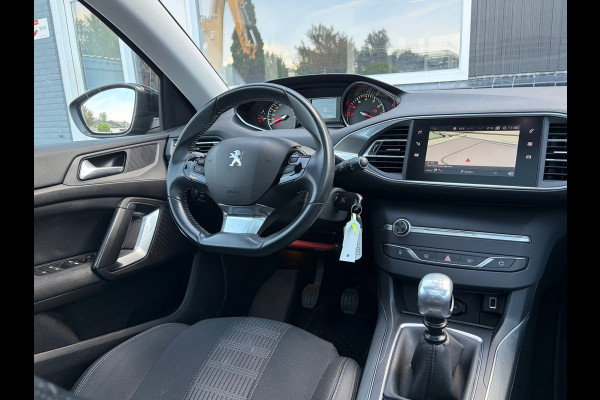 Peugeot 308 1.2 PureTech Premium / Pano / Riem is Vervangen
