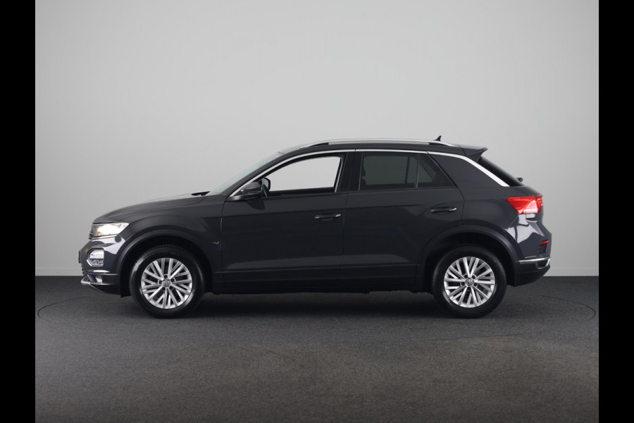 Volkswagen T-Roc 1.5 TSI Style Business 150PK | Automaat | Navigatie | Digitaal dashboard | Camera