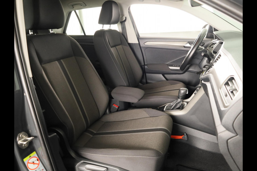 Volkswagen T-Roc 1.5 TSI Style Business 150PK | Automaat | Navigatie | Digitaal dashboard | Camera