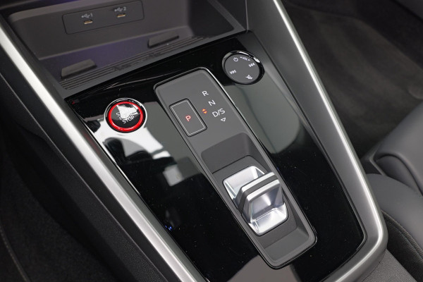 Audi RS3 Sportback 2.5 TFSI quattro |Pano|Ceramic|360|Massage|Nieuwstaat!|