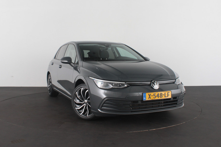Volkswagen Golf 1.5 TSI Life Business > Dolphin Grey/Trekhaak/Camera/Winterpakket/Keyless/17inch...