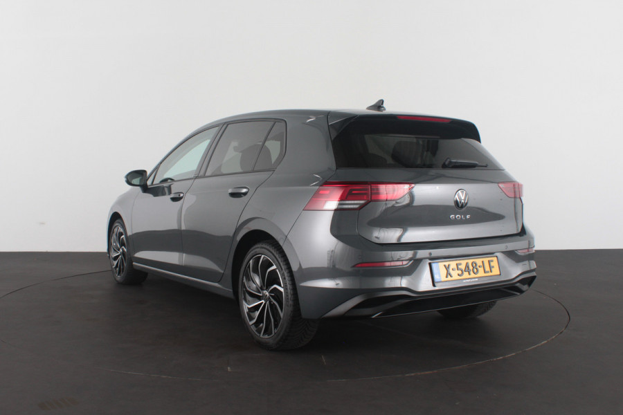 Volkswagen Golf 1.5 TSI Life Business > Dolphin Grey/Trekhaak/Camera/Winterpakket/Keyless/17inch...