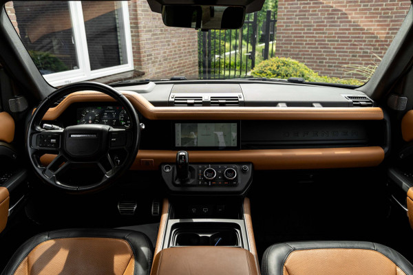 Land Rover Defender 110 P400e 110 X-Dynamic 404 PK URBAN Luchtvering Trekhaak 360 Camera Meridian 22''