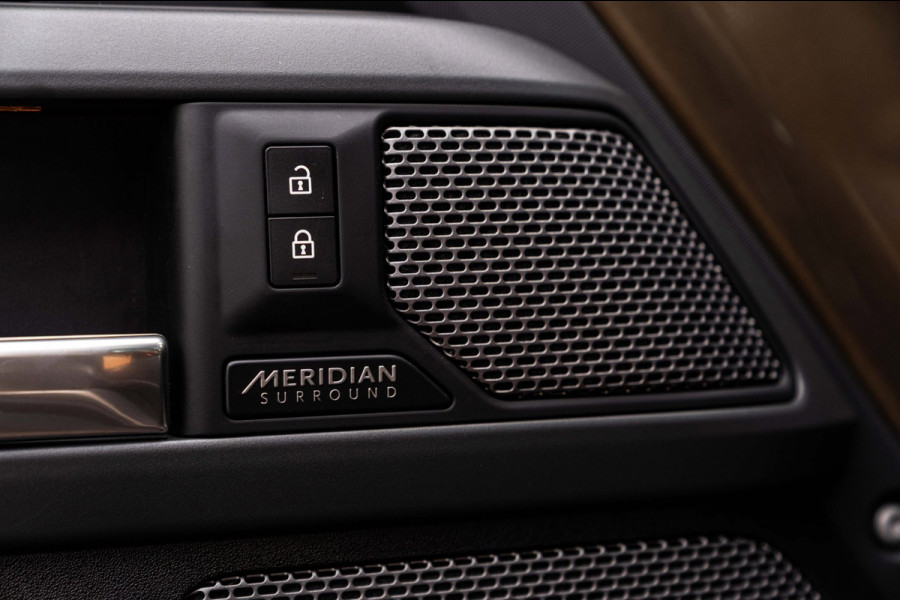 Land Rover Defender 110 P400e 110 X-Dynamic 404 PK URBAN Luchtvering Trekhaak 360 Camera Meridian 22''