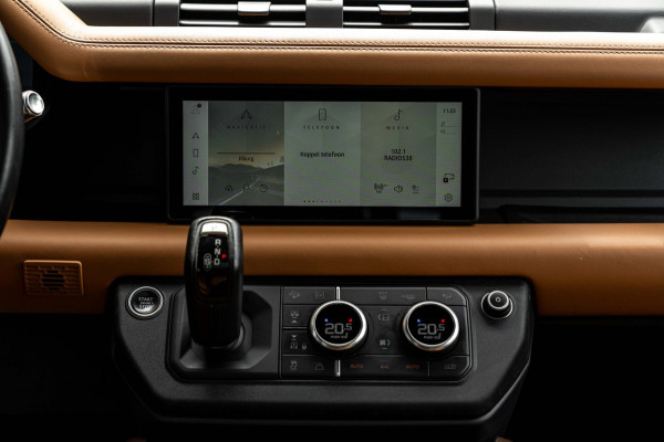 Land Rover Defender 110 P400e 110 X-Dynamic 404 PK URBAN Luchtvering Trekhaak 360 Camera Meridian 22''