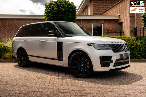 Land Rover Range Rover P400e Limited Edition 404 PK SVO Kleur Pano Soft-Close Keyless Meridian 21''