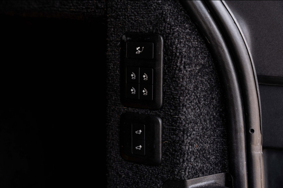 Land Rover Range Rover P400e LWB Autobiography 404 PK Schuifdak Adaptive Meridian Keyless Massage & Memory 22''
