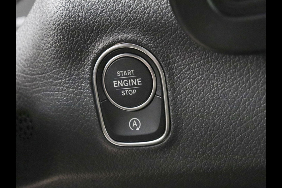 Mercedes-Benz Sprinter 315 CDI Automaat L2H2 PRO Airco MBUX Navigatie Adaptive Cruise Control Leder PDC VA + Camera Trekhaak 3500kg Comfortstoel