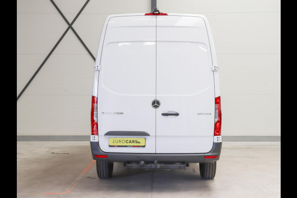 Mercedes-Benz Sprinter 315 CDI Automaat L2H2 PRO Airco MBUX Navigatie Adaptive Cruise Control Leder PDC VA + Camera Trekhaak 3500kg Comfortstoel