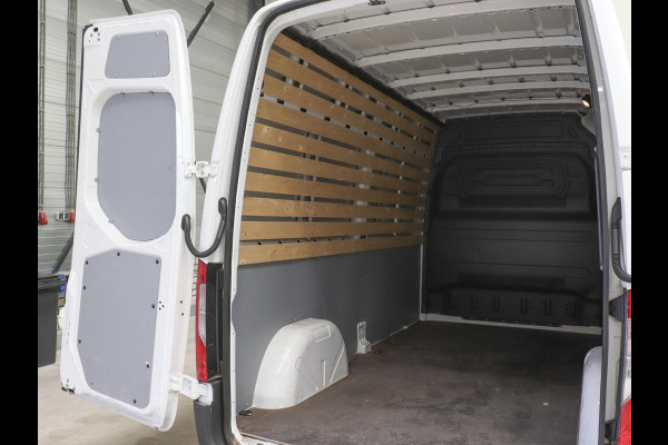 Mercedes-Benz Sprinter 315 CDI Automaat L2H2 PRO Airco MBUX Navigatie Adaptive Cruise Control Leder PDC VA + Camera Trekhaak 3500kg Comfortstoel