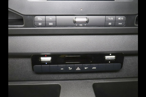 Mercedes-Benz Sprinter 315 CDI Automaat L2H2 PRO Airco MBUX Navigatie Adaptive Cruise Control Leder PDC VA + Camera Trekhaak 3500kg Comfortstoel