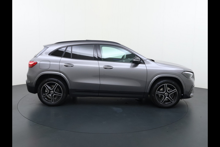 Mercedes-Benz GLA 250 e AMG Line | Pano Night Carplay