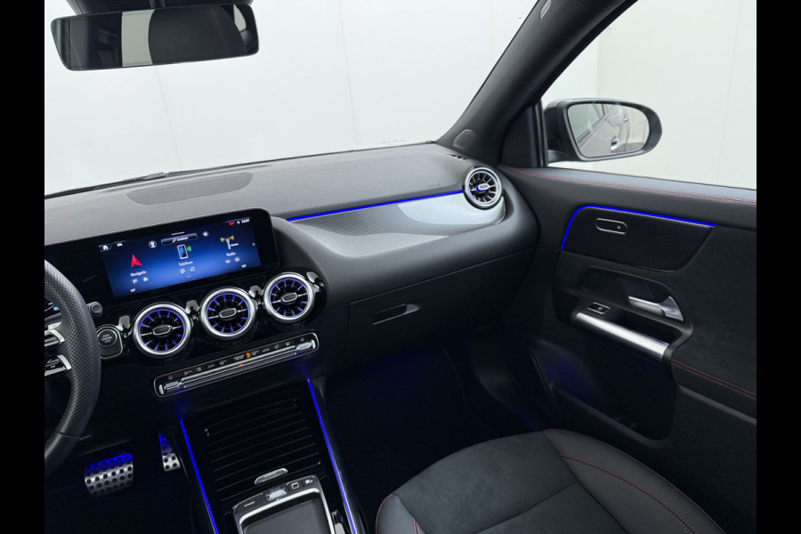 Mercedes-Benz GLA 250 e AMG Line | Pano Night Carplay