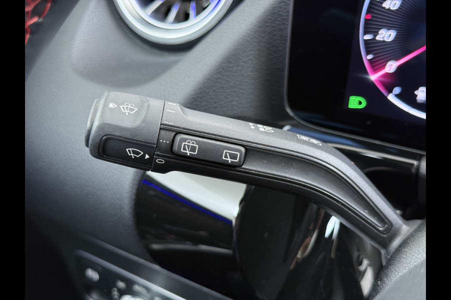 Mercedes-Benz GLA 250 e AMG Line | Pano Night Carplay