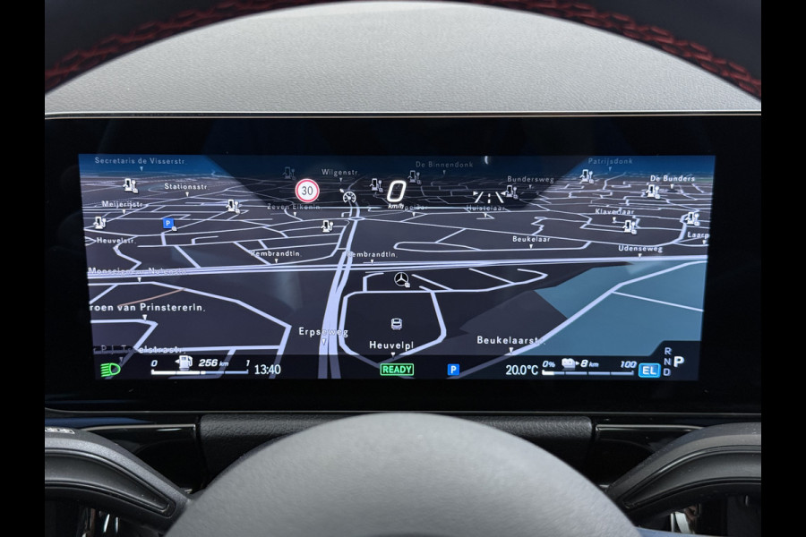 Mercedes-Benz GLA 250 e AMG Line | Pano Night Carplay