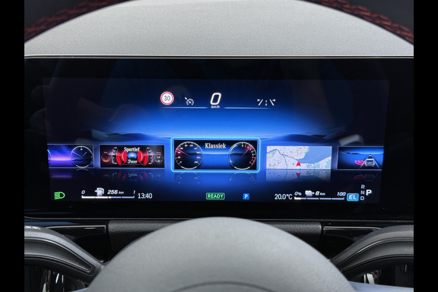 Mercedes-Benz GLA 250 e AMG Line | Pano Night Carplay