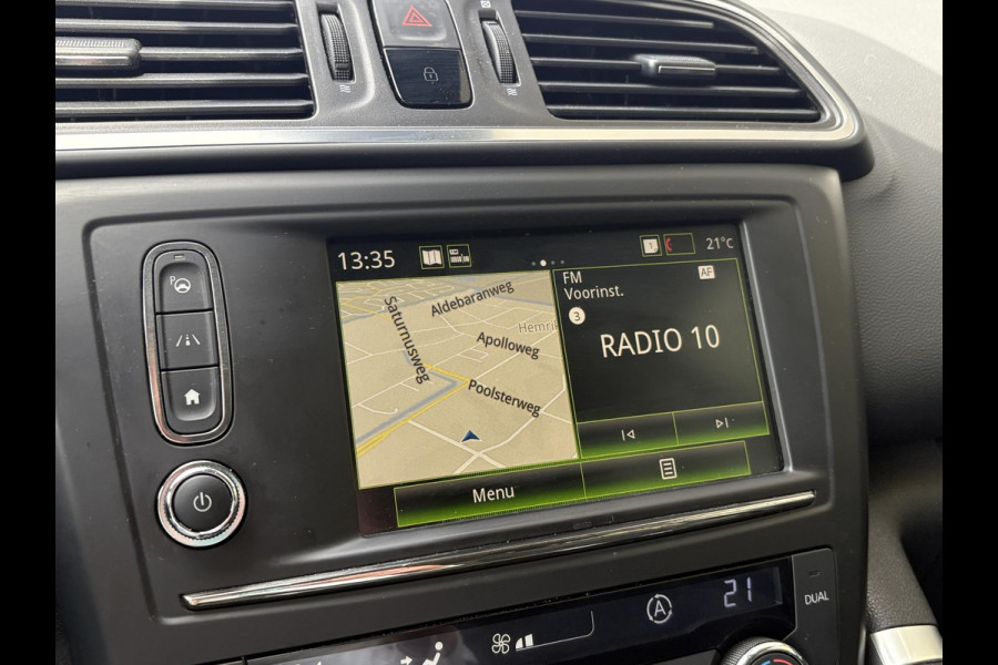 Renault Kadjar 1.2 TCe Intens 115pk | Panoramadak | Trekhaak | Navi | Dodehoeksensoren | Achteruitrijcamera |