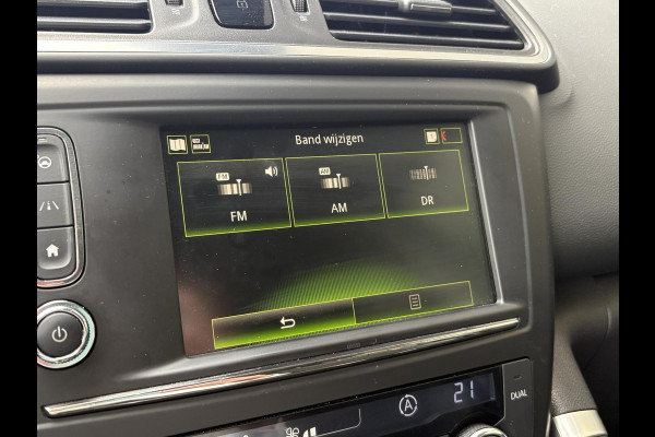 Renault Kadjar 1.2 TCe Intens 115pk | Panoramadak | Trekhaak | Navi | Dodehoeksensoren | Achteruitrijcamera |
