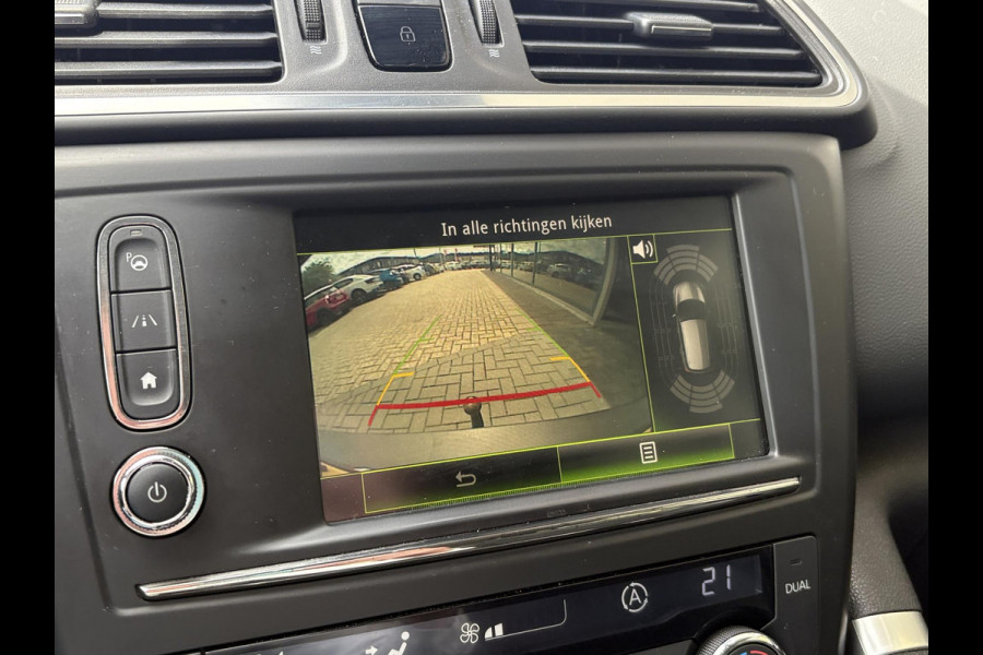 Renault Kadjar 1.2 TCe Intens 115pk | Panoramadak | Trekhaak | Navi | Dodehoeksensoren | Achteruitrijcamera |