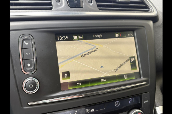 Renault Kadjar 1.2 TCe Intens 115pk | Panoramadak | Trekhaak | Navi | Dodehoeksensoren | Achteruitrijcamera |