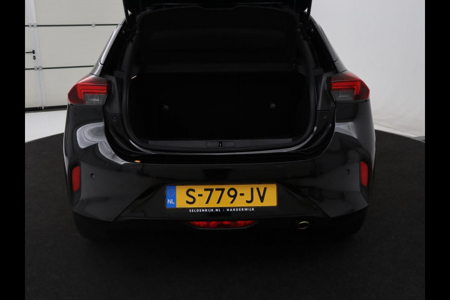 Opel Corsa 1.2 Level 4 GS Line | Carplay | Camera | Side Assist | Cruise Control | Getint glas | Sportstoelen | Airco | Bluetooth | DAB | Full LED | Parkeerhulp
