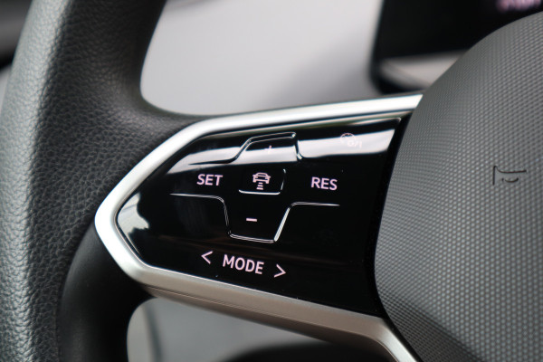 Volkswagen ID.4 Pure 52 kWh | Acc | Sfeerverlichting | Navi |
