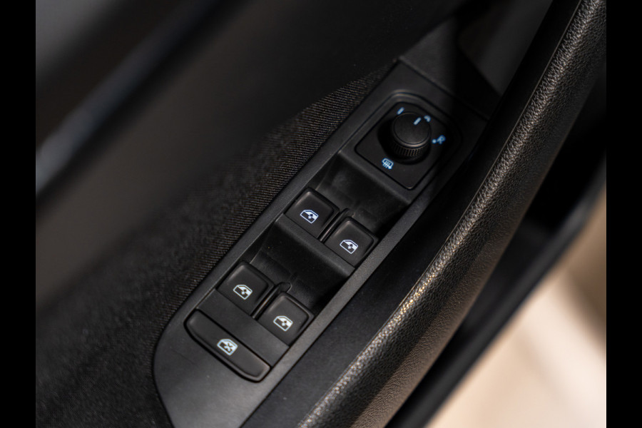 Škoda Kamiq 1.0 TSI Business Edition DSG, Apple Carplay, Android Auto, ACC, Trekhaak 13p, Voll Led, Camera, Volledig Onderhouden