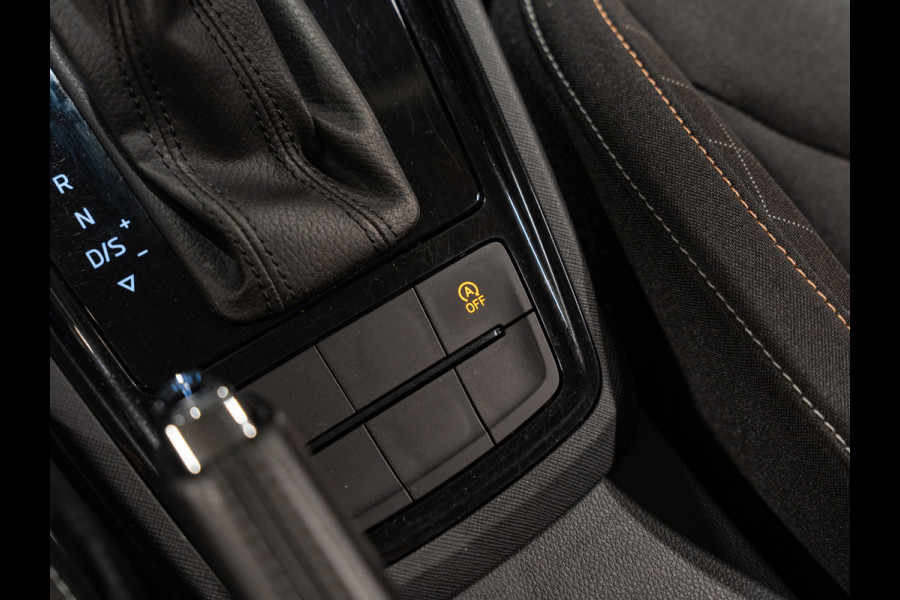 Škoda Kamiq 1.0 TSI Business Edition DSG, Apple Carplay, Android Auto, ACC, Trekhaak 13p, Voll Led, Camera, Volledig Onderhouden