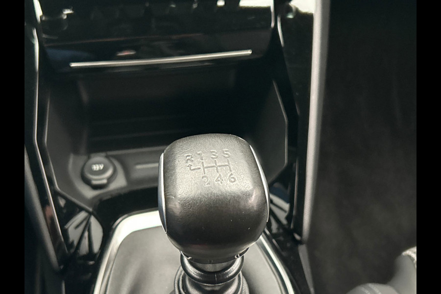 Peugeot 2008 1.2 PureTech GT-Line | Carplay | Camera | Climate/Control |Sfeer/verlichting | Cruise/Control |