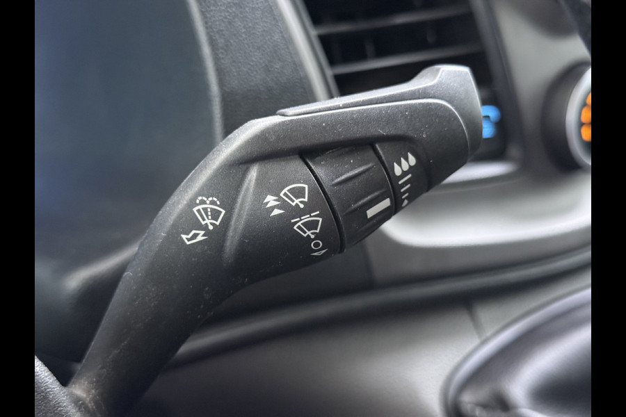 Ford Transit 310 2.0TDCI 130PK L2H2 3-Persoons Navi* Camera Apple Carplay Android Auto Cruise Control Lane Assist Pdc Trend Stoelverwarming Elek.Stoel Wifi DAB Betonplex Vloer Wandbetimmering Schuifdeur 1e Eigenaar Euro 6