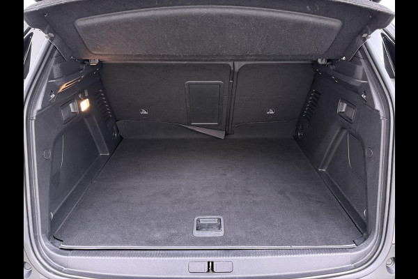 Peugeot 3008 1.6 HYbrid 225 GT VAN: 26.900,- VOOR: 23.877,- UW WKVOORDEEL: 3.023,- | PHEV | BLACK OPTIC| ELEK. STOEL + MEMORY| MASSAGESTOELEN| FOCAL AUDIO| STOELVERWARMING| CAMERA VOOR+ ACHTER| ADAPTIVE CRUISE CONTROL| DODE HOEK SENSOR| ELEK. ACHTERKLEP