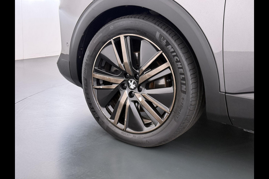 Peugeot 3008 1.6 HYbrid 225 GT VAN: 26.900,- VOOR: 23.877,- UW WKVOORDEEL: 3.023,- | PHEV | BLACK OPTIC| ELEK. STOEL + MEMORY| MASSAGESTOELEN| FOCAL AUDIO| STOELVERWARMING| CAMERA VOOR+ ACHTER| ADAPTIVE CRUISE CONTROL| DODE HOEK SENSOR| ELEK. ACHTERKLEP