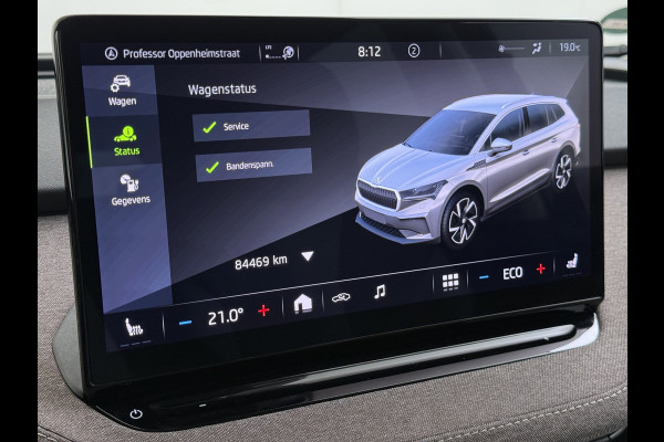 Škoda ENYAQ iV 60 First Edition Adap.Cruise Stuur+Stoelverwarming Camera 3-Zone Ecc Elek.Stoel+Memory Apple Carplay Android Auto Navi Pdc SOH 90% Keyless Advanced Matrix-Led Privacy Glas Lmv 20" DAB P-Assist Dodehoek detector Rijstrooksensor Origineel Nederlandse Auto