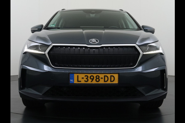 Škoda ENYAQ iV 60 First Edition Adap.Cruise Stuur+Stoelverwarming Camera 3-Zone Ecc Elek.Stoel+Memory Apple Carplay Android Auto Navi Pdc SOH 90% Keyless Advanced Matrix-Led Privacy Glas Lmv 20" DAB P-Assist Dodehoek detector Rijstrooksensor Origineel Nederlandse Auto