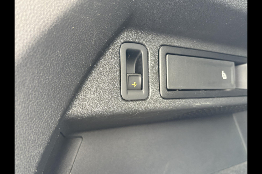 Volkswagen Tiguan 1.4 TSI Comfortline 125pk | Wegklapbare Trekhaak | Adaptive Cruise | Navi | Carplay |
