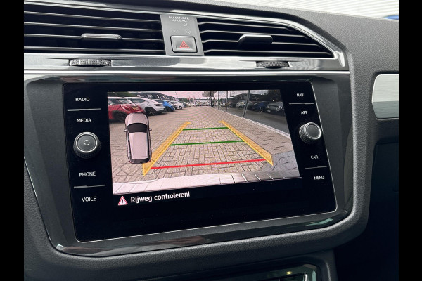 Volkswagen Tiguan 1.4 TSI Comfortline 125pk | Wegklapbare Trekhaak | Adaptive Cruise | Navi | Carplay |