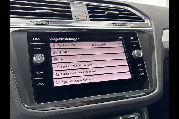 Volkswagen Tiguan 1.4 TSI Comfortline 125pk | Wegklapbare Trekhaak | Adaptive Cruise | Navi | Carplay |