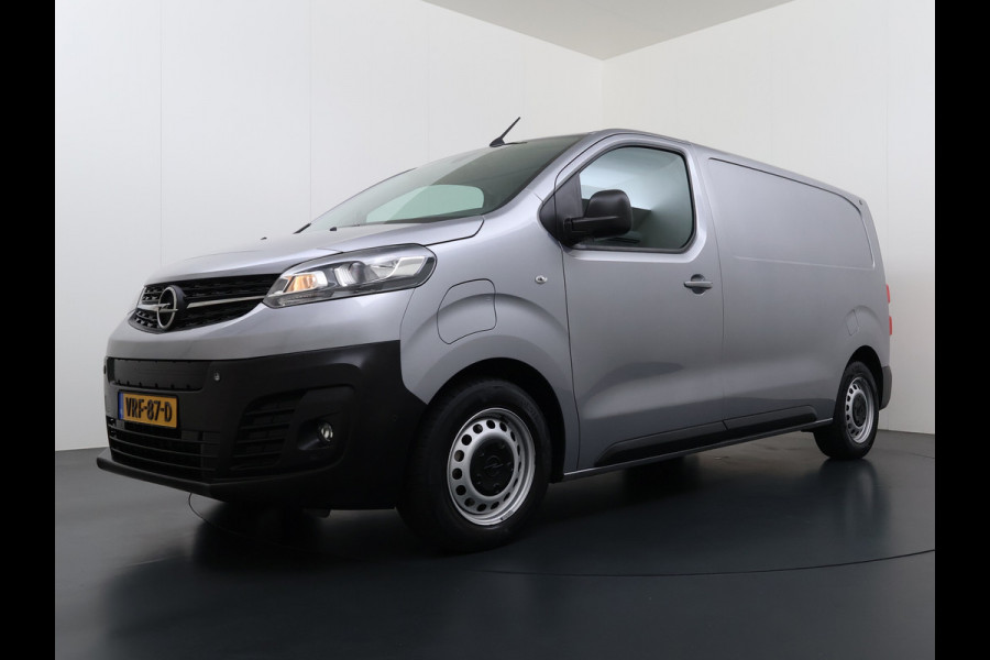 Opel Vivaro-e L2H1 Edition 75kWh Automaat Navi 360°Camera Airco Apple Carplay Android Auto Cruise Control Regen-Lichtsensor Pdc SOH 89,6% Achterklep Schuifdeur Wandbetimmering DAB 1e Eigenaar Dealeronderhouden Origineel Nederlandse Auto