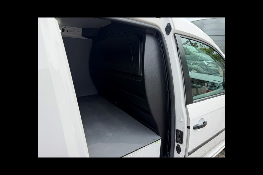 Volkswagen Caddy 1.4 TGI L2H1 EcoFuel Maxi AIRCO I MULTIMEDIA I CRUISE CONTROL I 1e EIGENAAR I COMPLETE ONDERHOUDSHISTORIE I RIJDEN OP GROEN GAS = CO2 NEUTRAAL 220-VOLT CONVERTER