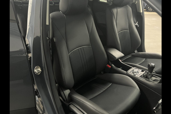 Mazda CX-3 2.0 SkyActiv-G 121 Luxury *17.574KM* Cruise control | Stoelverwarming | Achterruitrij camera | Navigatie | Carplay | Keyless | Dodehoek sensor