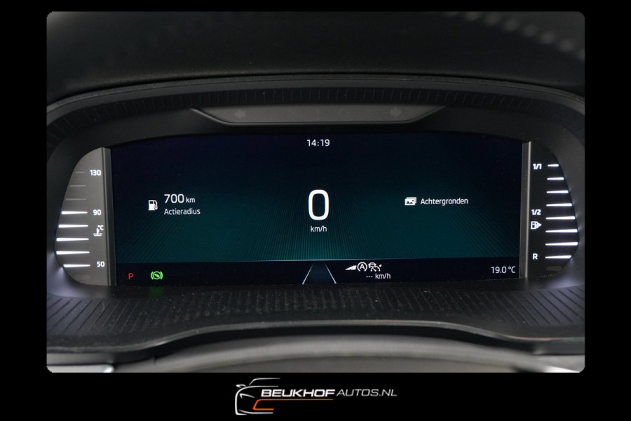 Škoda Octavia Combi 1.0 e-TSI Business Pano Trekhaak Carplay
