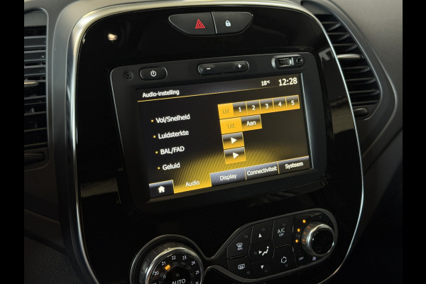 Renault Captur 1.3 TCe 130pk | Intens | Navi | Carplay | 17" | Camera | Led | Stoelverwarming | Dealer onderhouden!